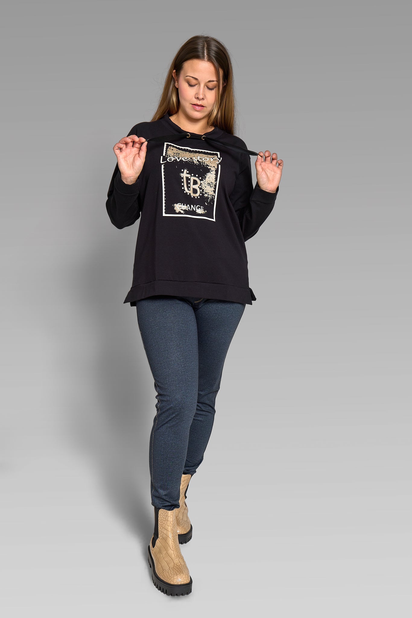 Long Sleeve Sweatshirt LOVE STORY